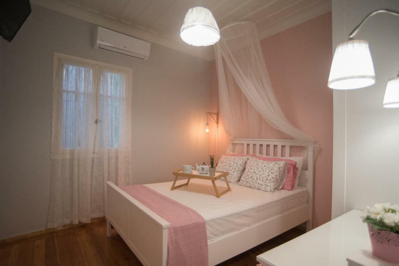La Casa Rosa Apartment Lefkada City Exterior photo